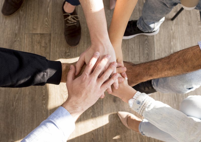 Znate li za teoriju o 'šest stupnjeva razdvojenosti'? Znanstvenici su je službeno dokazali