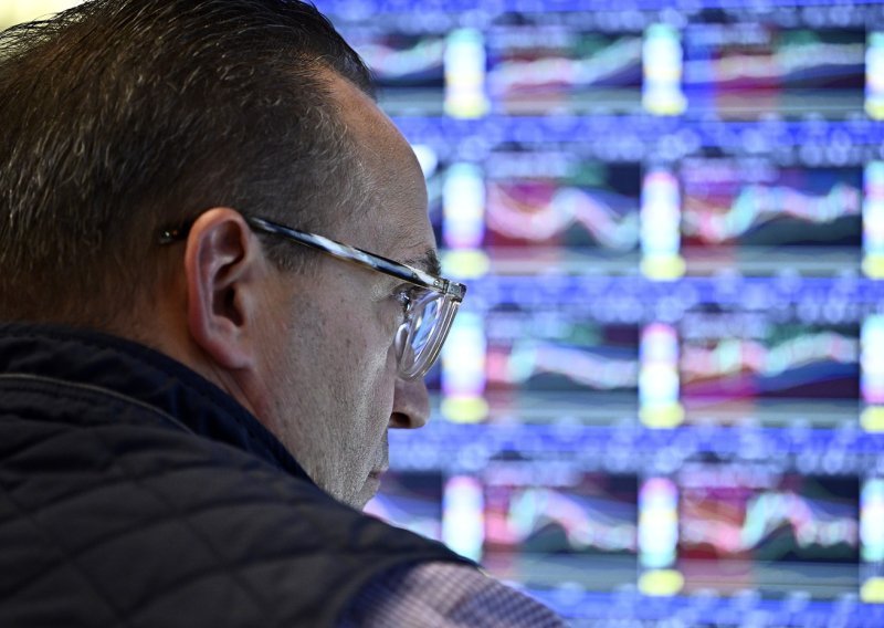 Europske burze u padu, u fokusu središnje banke i monetarna politika