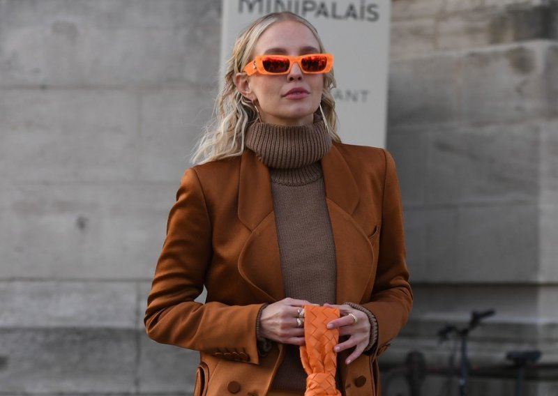 Zara ima savršene lanene hlače koje vizualno izdužuju figuru i skrivaju trbuh