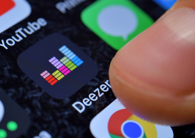 Gotovo polovica svih pjesama koje se svaki dan uploada na Deezer generirano pomoću AI-a