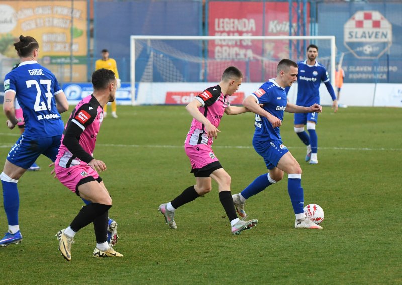 Slaven poveo, Lokomotiva odgovorila! Pogledajte golove na Maksimiru