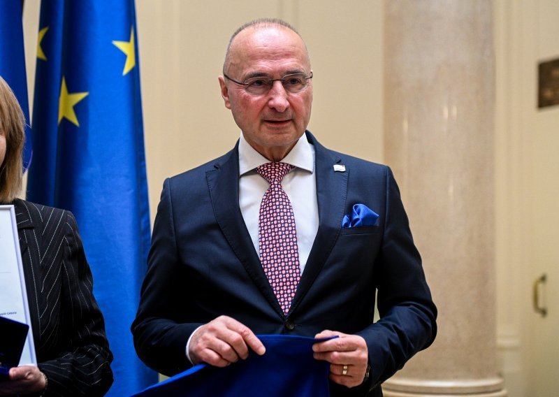 Grlić Radman: 'EU se snažno zauzima za sve oblike pomoći Ukrajini'