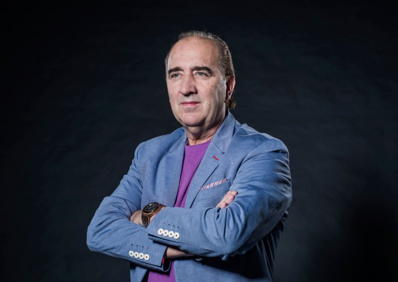 Rijetki obiteljski kadar koji je raznježio fanove: Mladen Grdović pozirao s kćeri Sarom i zetom