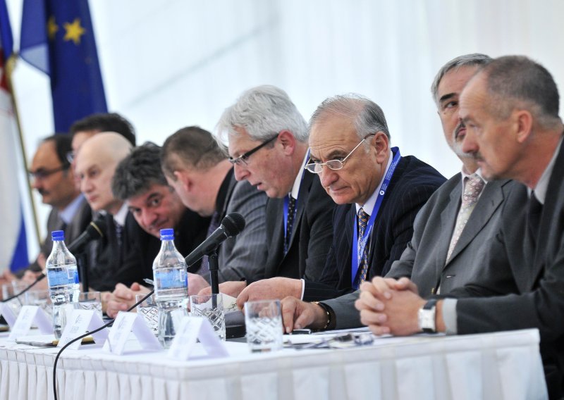 Ugostitelji traže niži PDV