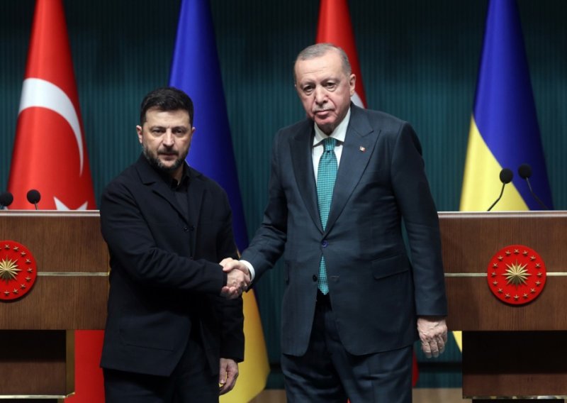 Ukrajina se javila Turskoj: Mole ih gostoprimstvo Zelenskom i Putinu