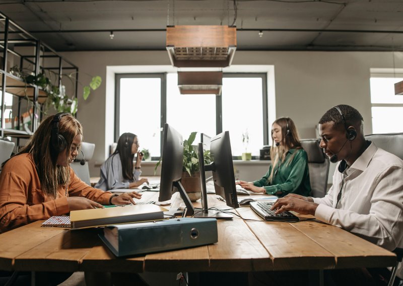 Meta će pratiti pokrete mišem i tipkanje svojih zaposlenika za treniranje AI-a