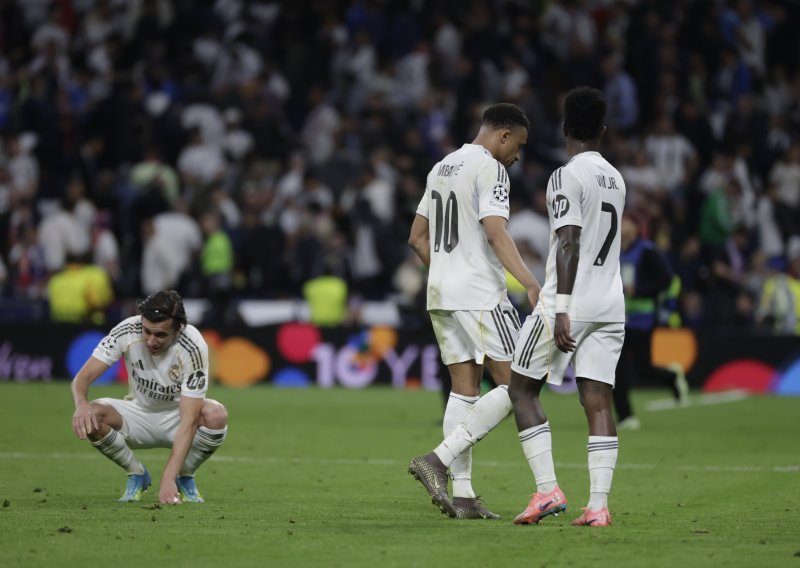 Legenda Reala šokirana onim što je vidjela sinoć na Bernabeuu: 'Ne možemo njih dvojicu kriviti za sve'