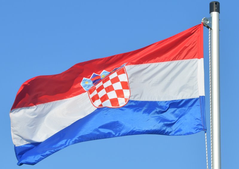 Hrvatska udjelom duga u BDP-u ispod prosjeka eurozone