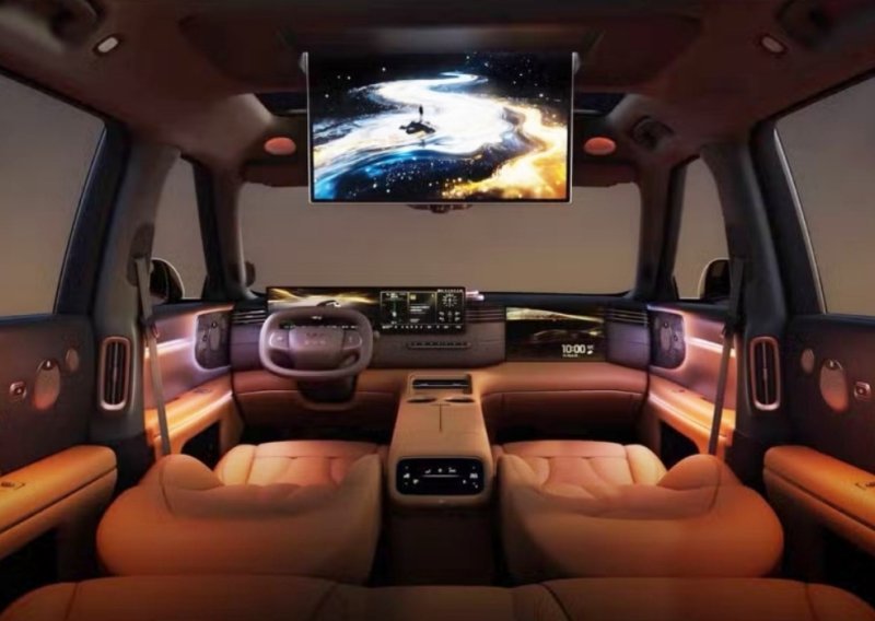 Kineski luksuzni SUV zaludio tržište: Skupio 8000 narudžbi u sat vremena