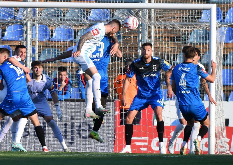 Varaždin pred velikom pobjedom! Mamić zabio iz penala, pogledajte gol i prilike Rijeke