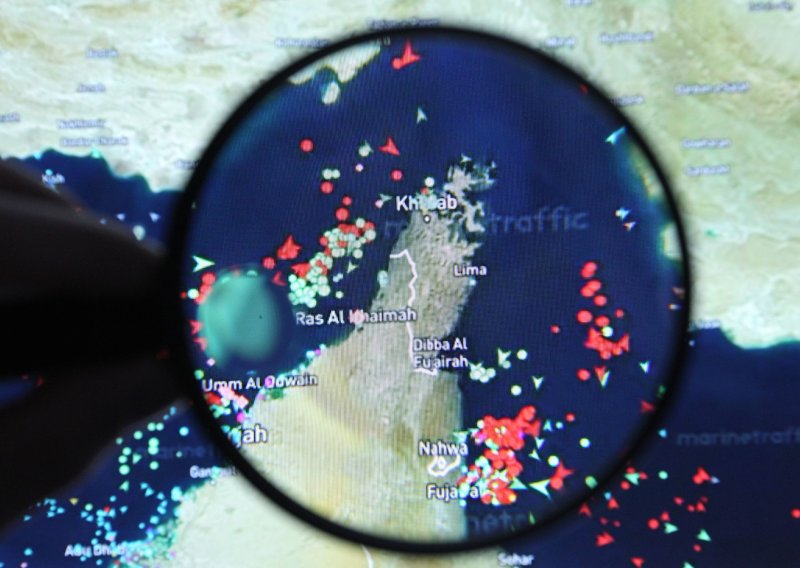 Procurio dokument iz Pentagona: Evo koliko bi trebalo da se očiste sve mine u Hormuzu