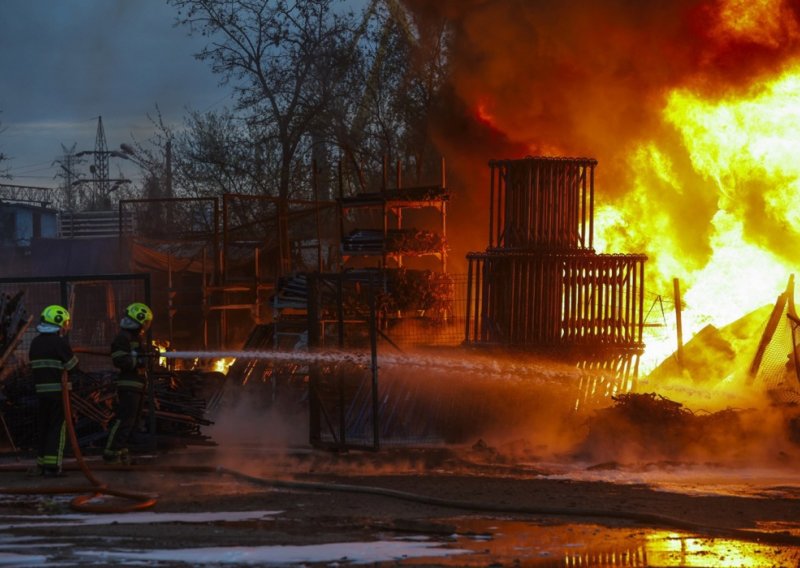 Novi ruski napad na Dnjipro, poginule najmanje dvije osobe