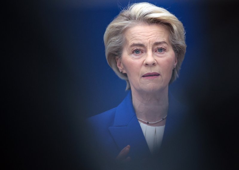 Von der Leyen: 'EU priprema nova pravila za zaštitu djece od društvenih mreža'