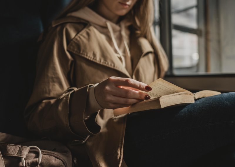 Sve više Hrvata čita: Gotovo polovica uzela knjigu u ruke