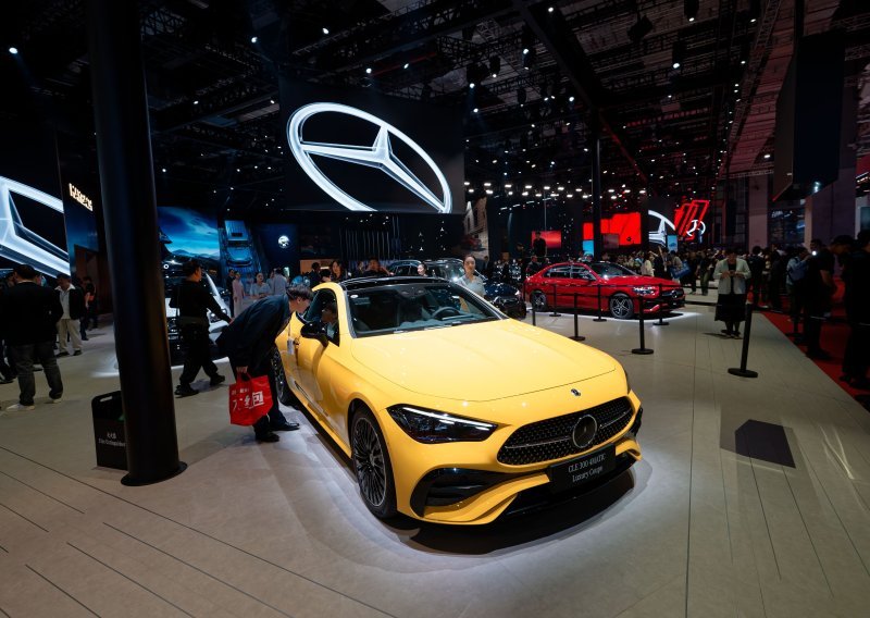 Mercedes sprema cestovnu zvijer: Stiže brutalni model