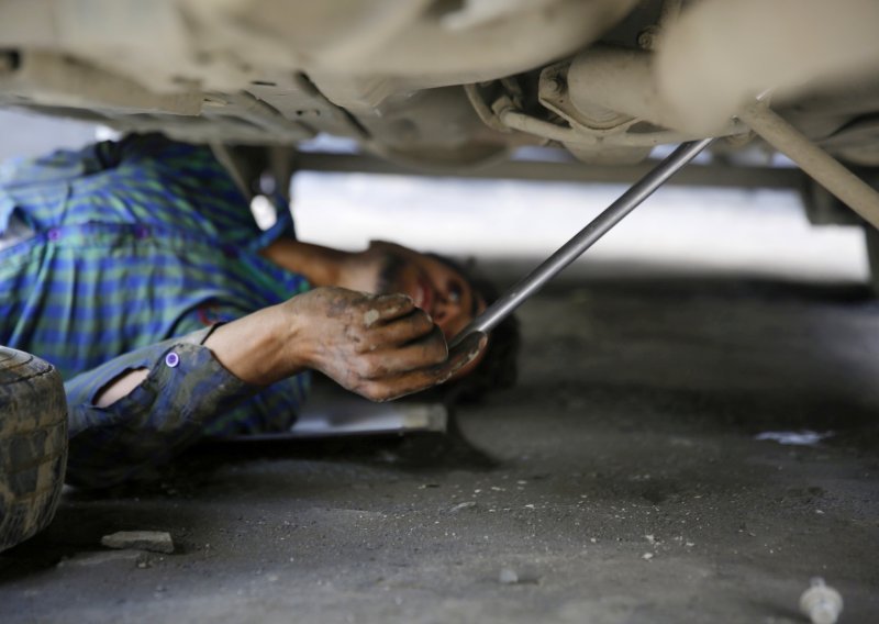 Mehaničari otkrivaju kako prepoznati loš autoservis prije nego što bude kasno