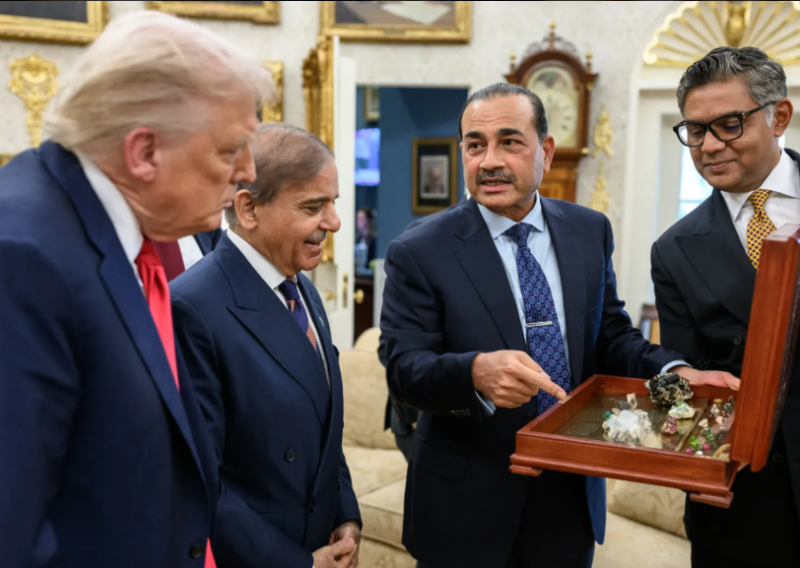 Pakistan na tajnoj misiji: Traži se nova formula za rat u Iranu