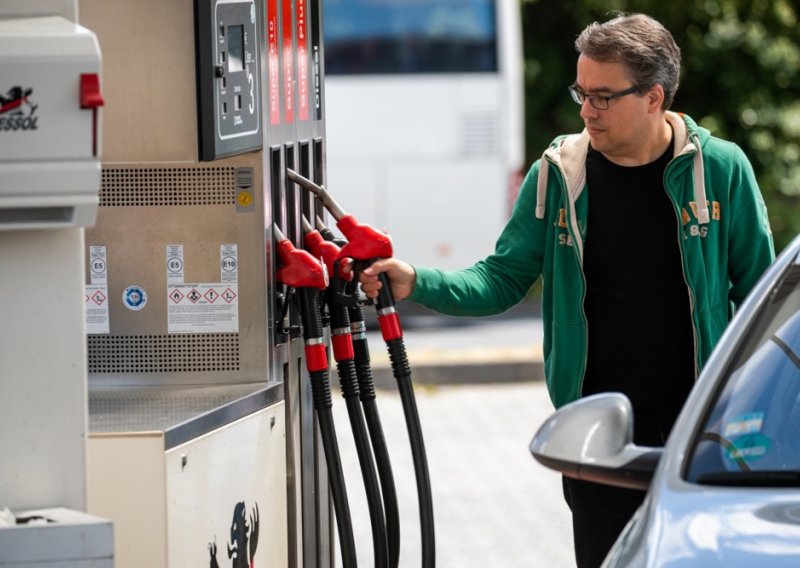 Njemačka smanjuje porez na gorivo: Za koliko će spremnik biti jefiniji?