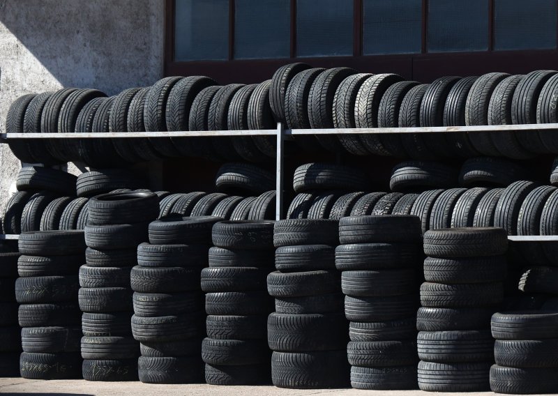 Većina vozača ovo radi pogrešno: Evo kako pravilno spremiti zimske gume