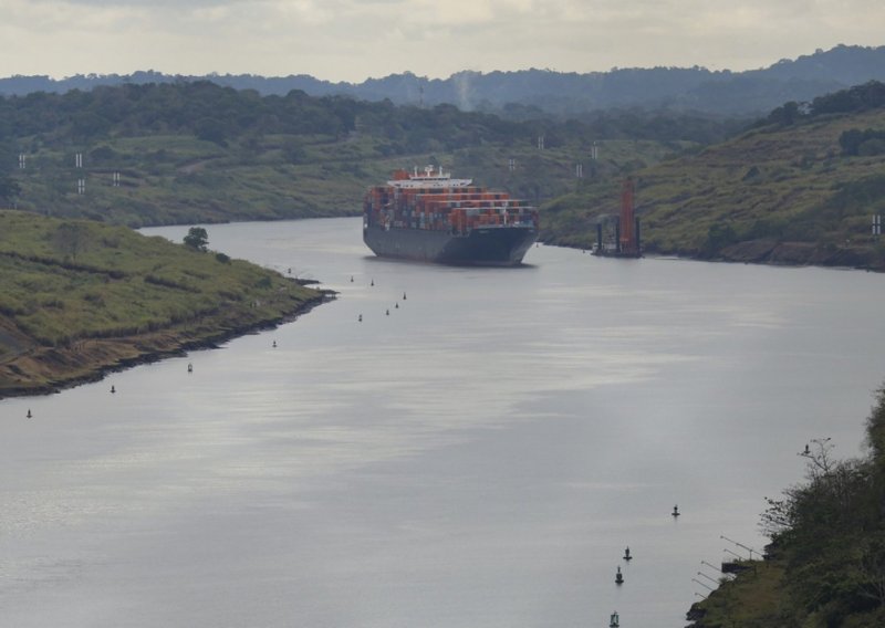 Hormuz u blokadi, a Panami raste potražnja: Pojedini brodovi platili preko milijun dolara