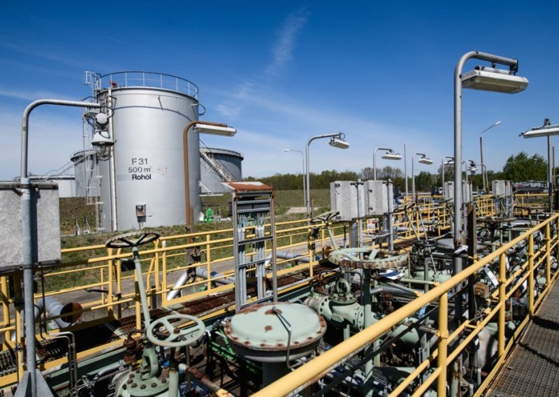 Zbog Irana eksplodirale europske cijene kerozina: Sa 100 na 188 dolara od veljače