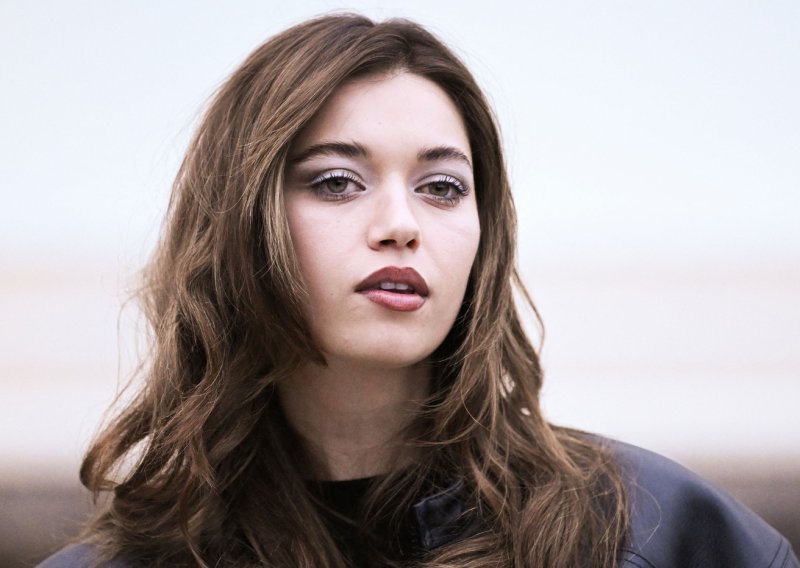 Od malih nogu pred kamerama: Omiljena Sejran iz 'Zlatnog kaveza' očarala prizorima iz djetinjstva