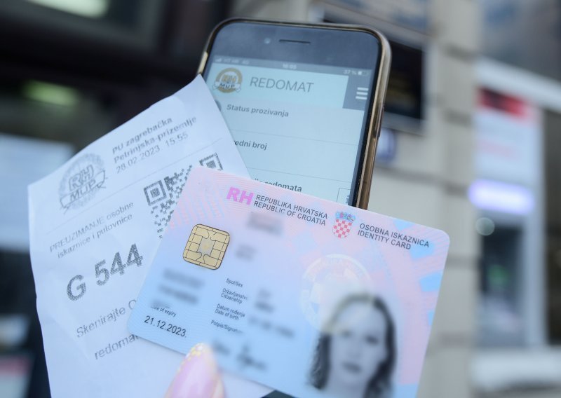 Ako imate ovu osobnu iskaznicu – uskoro više ne vrijedi, prijete i kazne