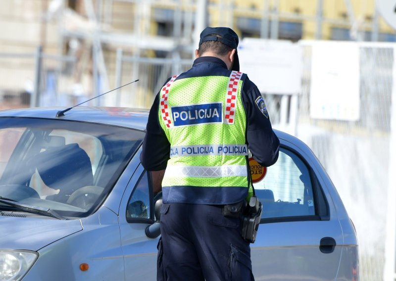 Vozač u sedam mjeseci dobio 126 kazni. Evo zašto nije platio nijednu