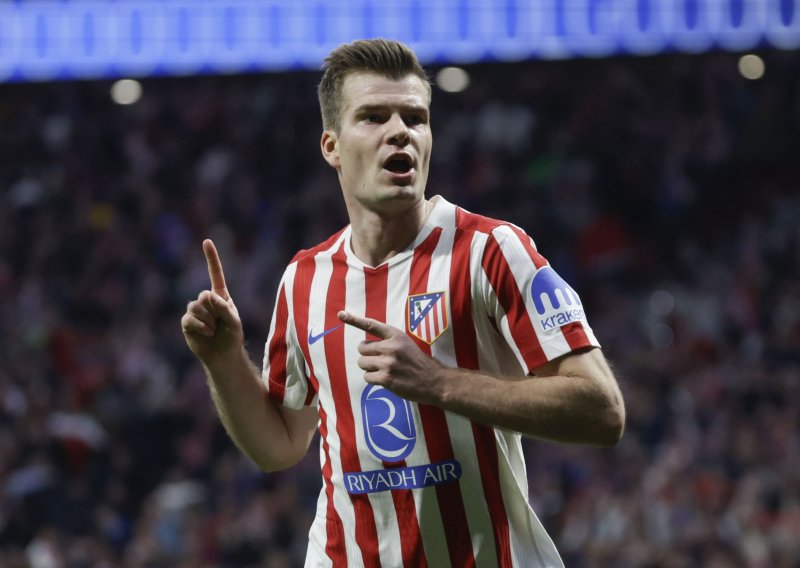 Milan našao novog napadača? Pristao je doći, poznato je koliko Milan nudi