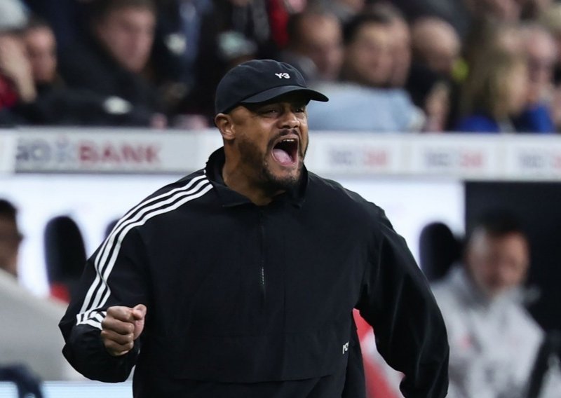 Ljutiti trener Bayerna otkrio što je sve rekao svojim igračima koji su na poluvremenu gubili 3:0