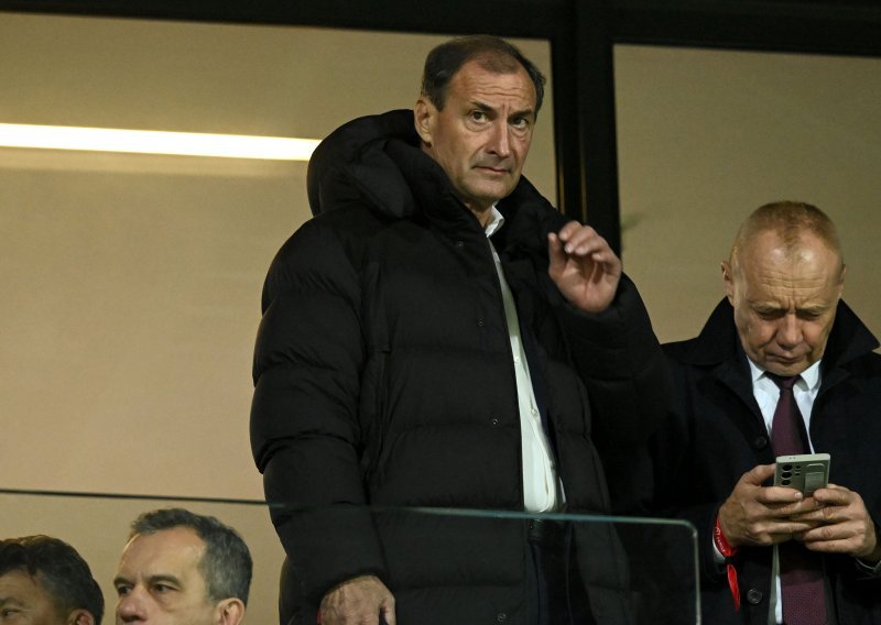 Predsjednik SHNL kluba završio u teškoj prometnoj nesreći: Auto je u potpunosti smrskan