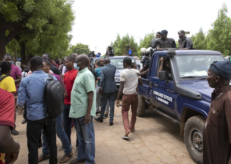 Brojni napadi u Maliju: Odgovornost preuzeli militanti povezani s Al Kaidom