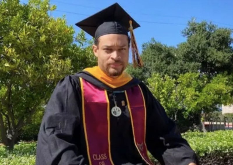 Tko je napadač s Trumpove večere? Nagrađivani učitelj s arsenalom oružja i pancirkom