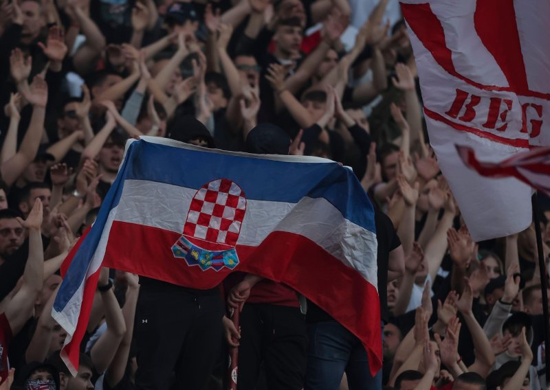 Delije izazvale skandal na najvećem srpskom derbiju: Spaljene hrvatske zastave, Grobarima pjevali o Tuđmanu