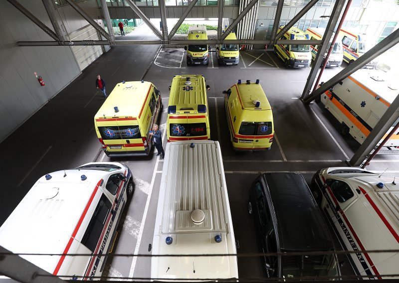 Dječak stradao od strujnog udara u životnoj opasnosti