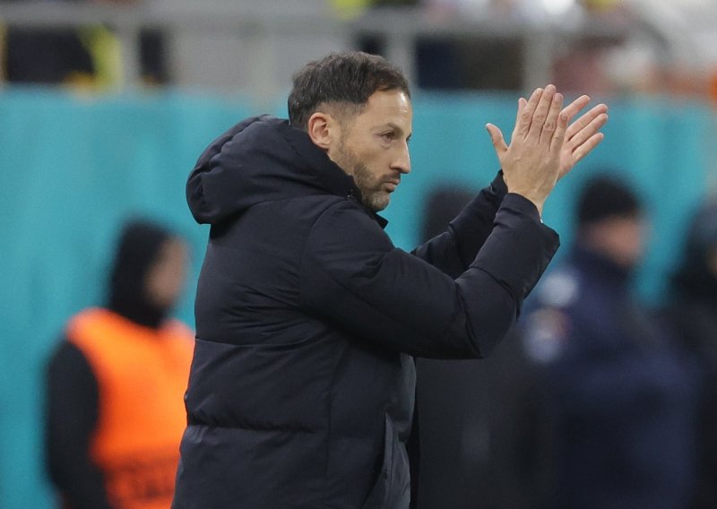 Fenerbahçe napravio velike rezove nakon poraza u derbiju