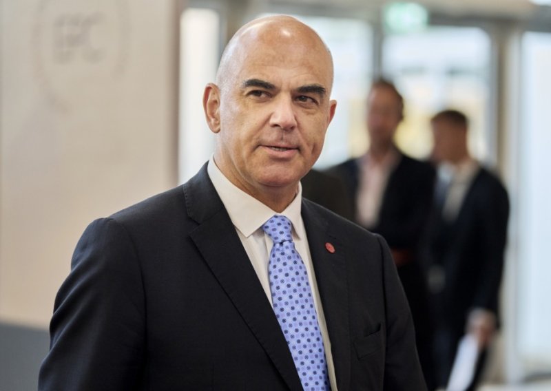 Stiglo upozorenje: BiH bi do izbora u listopadu morala reformirati izborni sustav