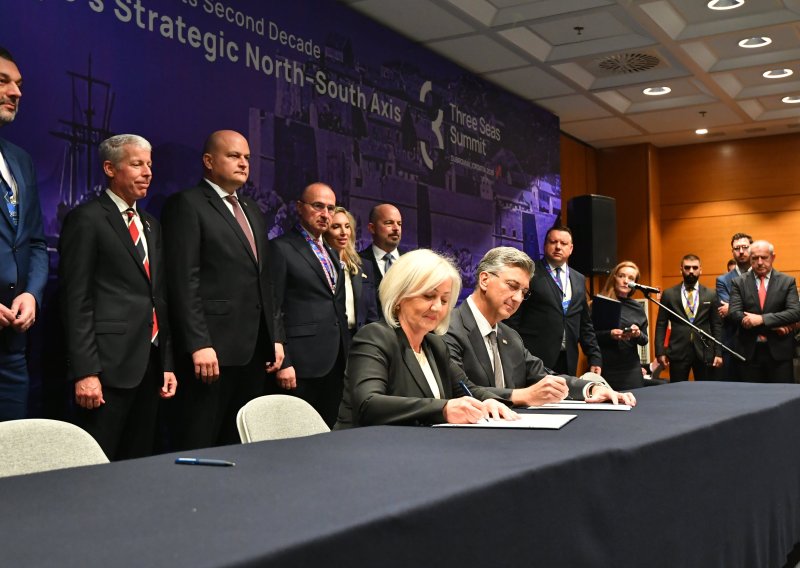 Potpisan povijesni sporazum: BiH dobiva pristup LNG terminalu na Krku