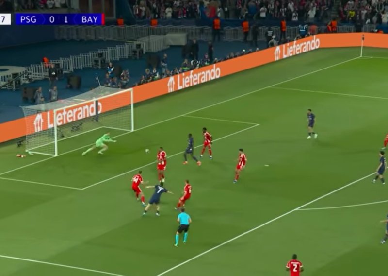 Utakmica godine u Parizu: Pogledajte što je nevjerojatni Kviča napravio Stanišiću i Neueru