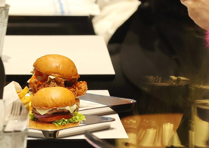 Stručnjaci izdali upozorenje: Ove tri prehrambene navike najviše ugrožavaju srce