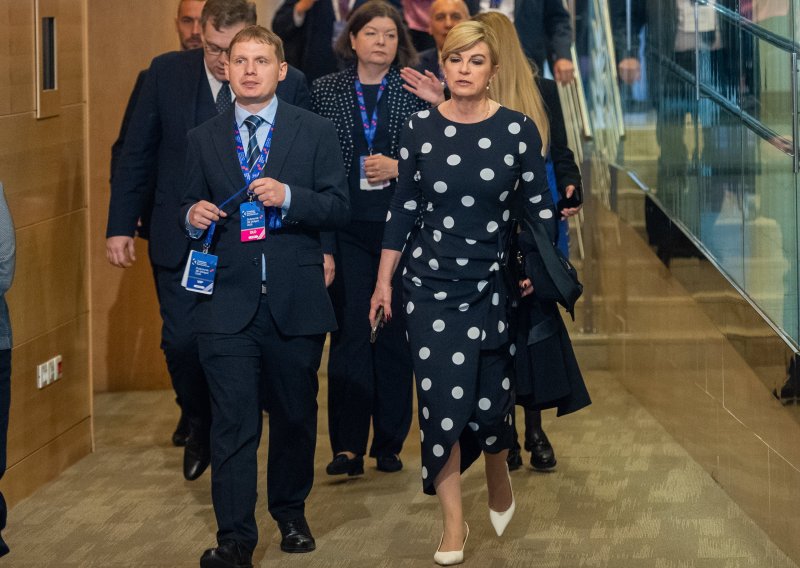 Kolinda nosi najveći hit sezone: Ova haljina vrlo je tražena, a odlično pegla struk