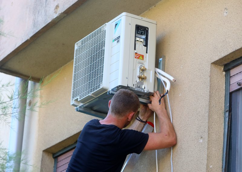 Dolijao poduzetni dvojac: S gradilišta zgrade ukrali 18 klima uređaja