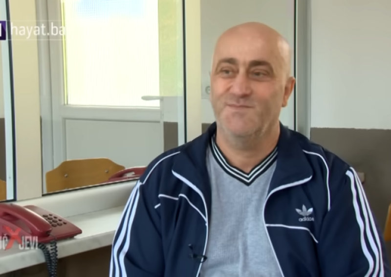 VIDEO Fikret Hadžić izašao iz zatvora: Pamte ga po izjavi 'Nemoj, Hadžija, nećemo te više'