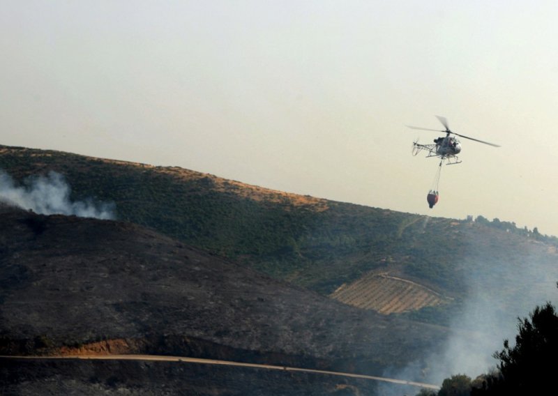 Veliki šumski požar u Toskani, evakuirano oko 3000 ljudi