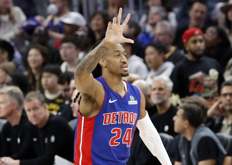 Nevjerojatna noć u NBA-u: Trica za pobjedu u zadnjoj sekundi i preokret od -24 za majstoricu