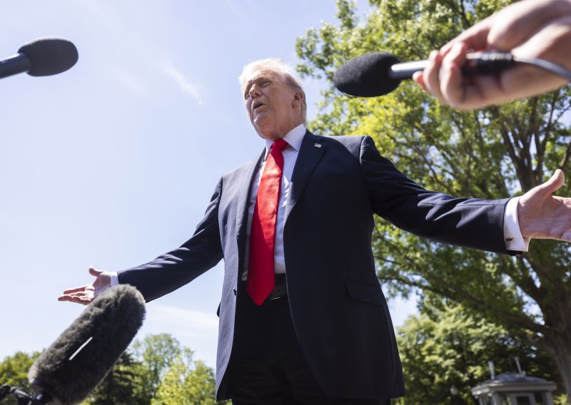 Pjesma koja prati Trumpove skupove opet je u fokusu zbog jedne njegove izjave