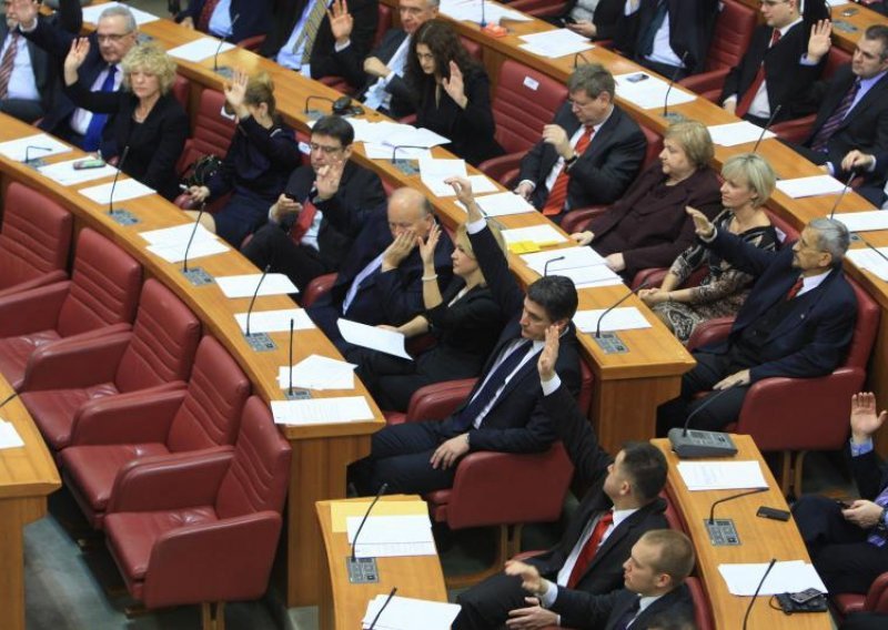 Croatian parliament starts autumn sitting