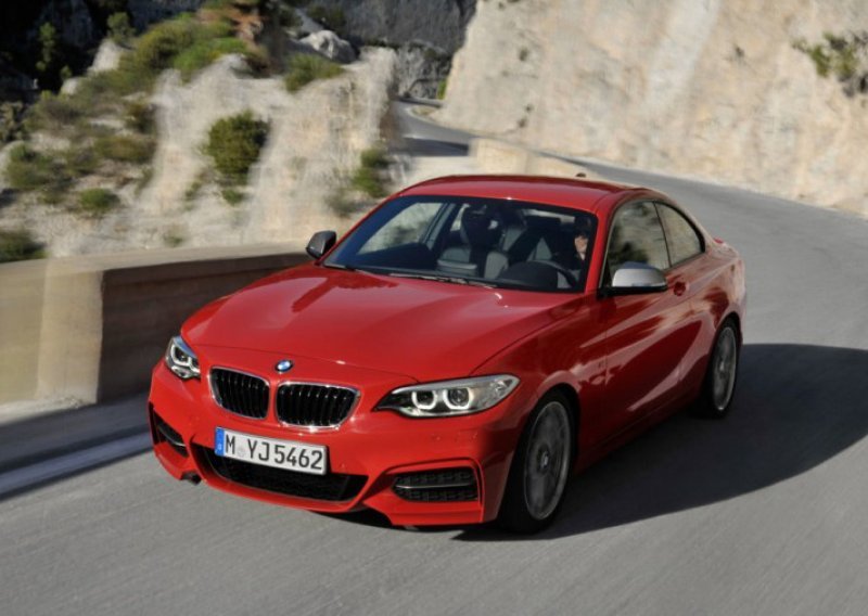 Kome treba BMW serije 4, ovo je nova serija 2!
