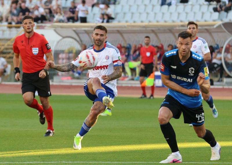 Hajduk svladao Varaždin na Poljudu: Pogledajte golove i crveni karton gostiju
