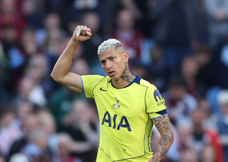 Tottenham stigao do druge uzastopne pobjede i pobjegao iz zone ispadanja
